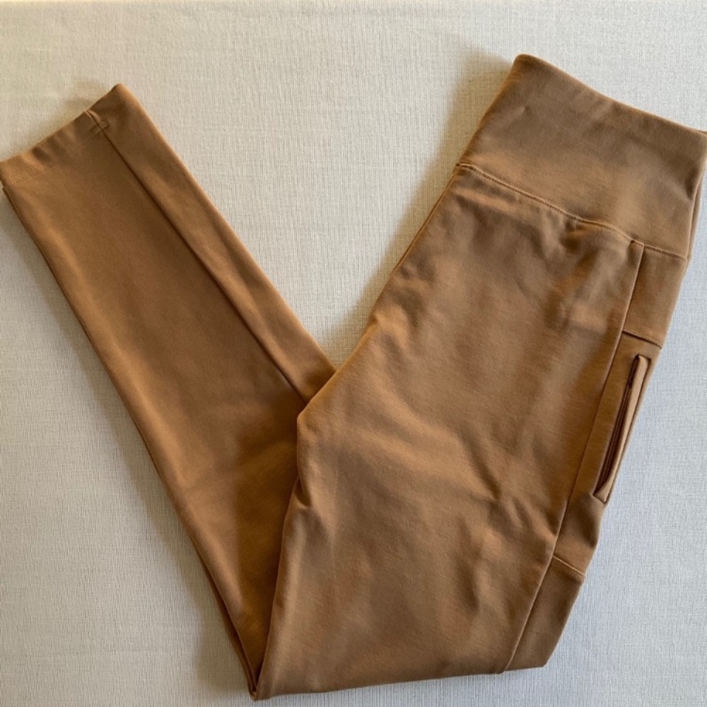 Banana Republic Women’s High Rise Ponte Riding Style Pants.